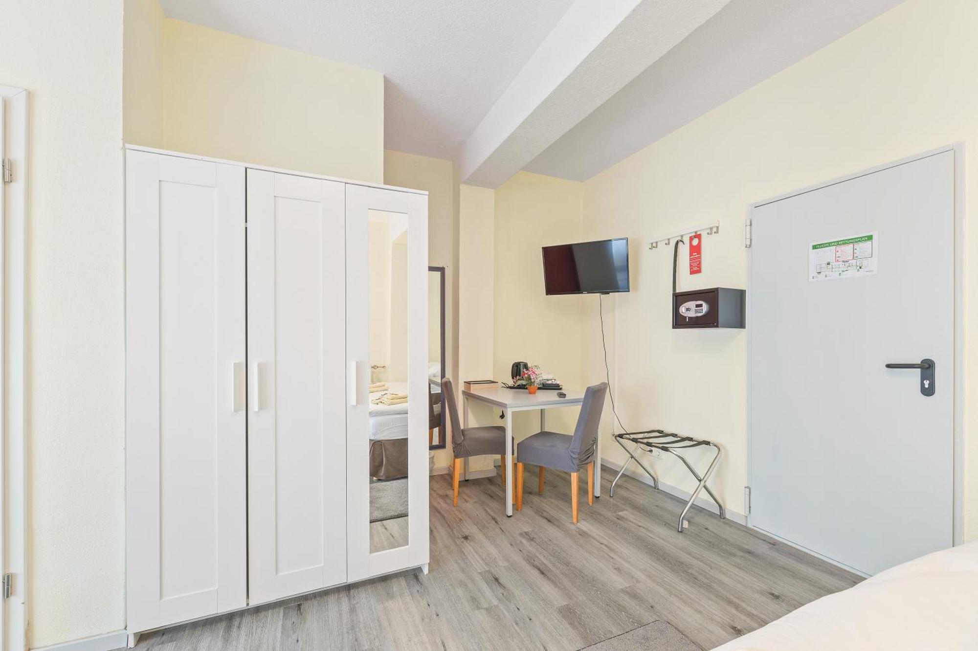 Neuhausen auf den Fildern Businesshotel Lemon Suites Self Check-In Messe Airport Mit Kueche - Monteure Willkommen חדר תמונה