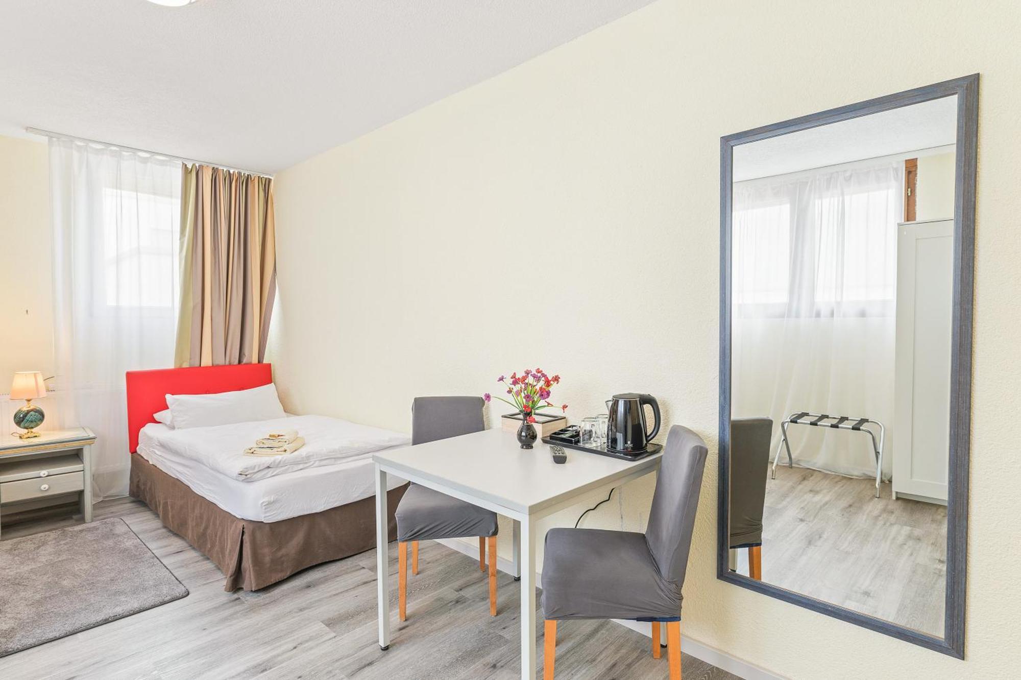 Neuhausen auf den Fildern Businesshotel Lemon Suites Self Check-In Messe Airport Mit Kueche - Monteure Willkommen חדר תמונה