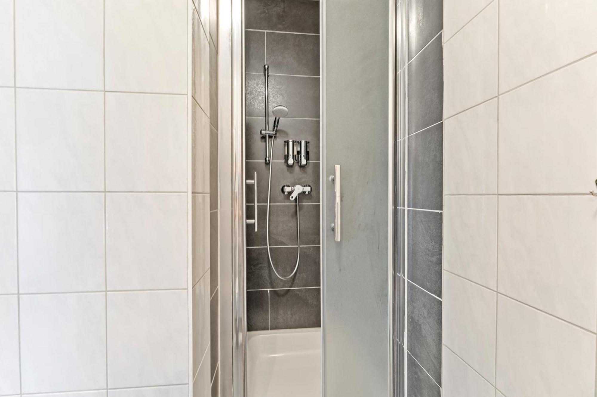 Neuhausen auf den Fildern Businesshotel Lemon Suites Self Check-In Messe Airport Mit Kueche - Monteure Willkommen חדר תמונה